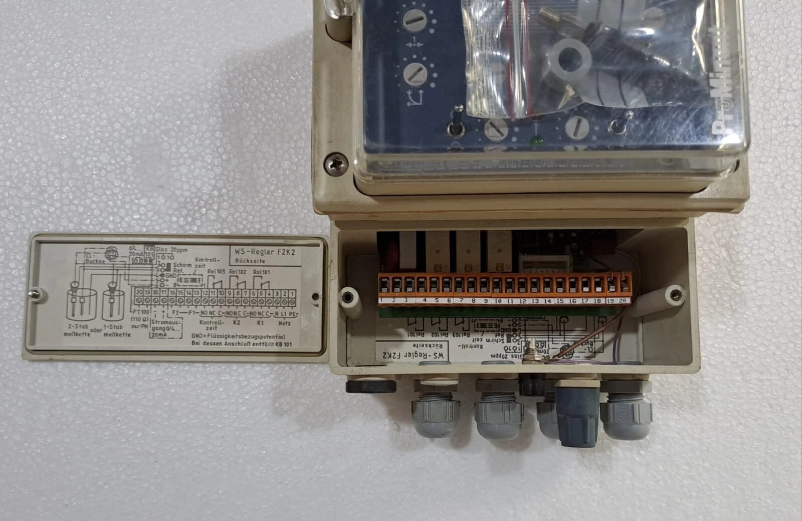 PROMINENT FLUID CONTROLS  PHWS 014 F2K2 4-20 MA DULCOMETER CONTROLLER SYSTEM - Image 7