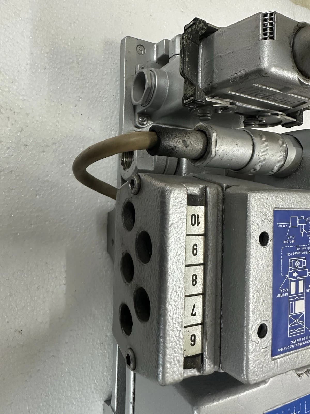 VN 215/87 EMC VISATRON SCHALLER AUTOMATION OMD